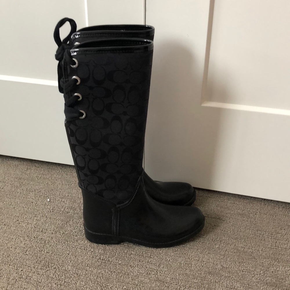 Coach boots